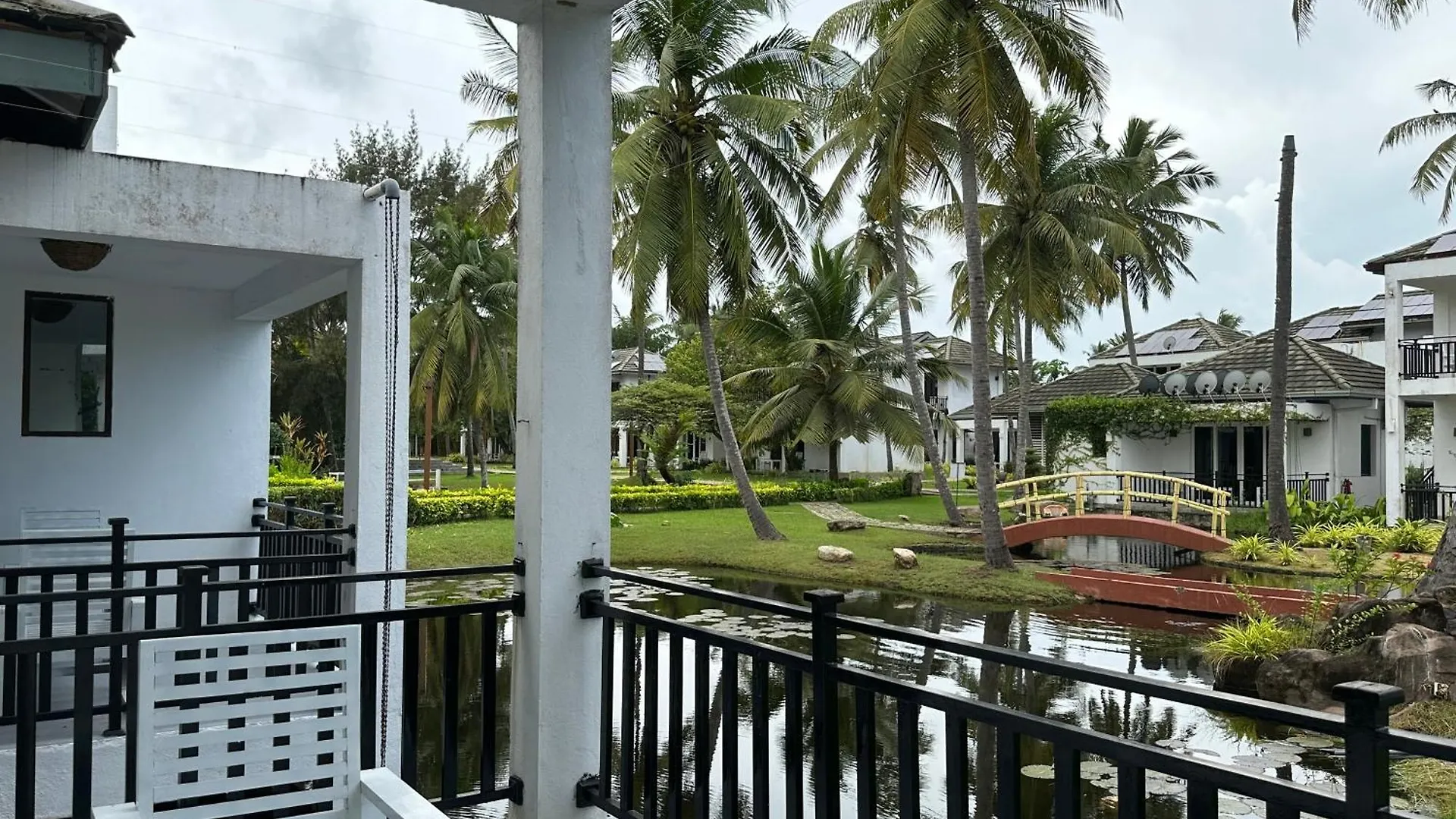 Amaluna Resorts Negombo