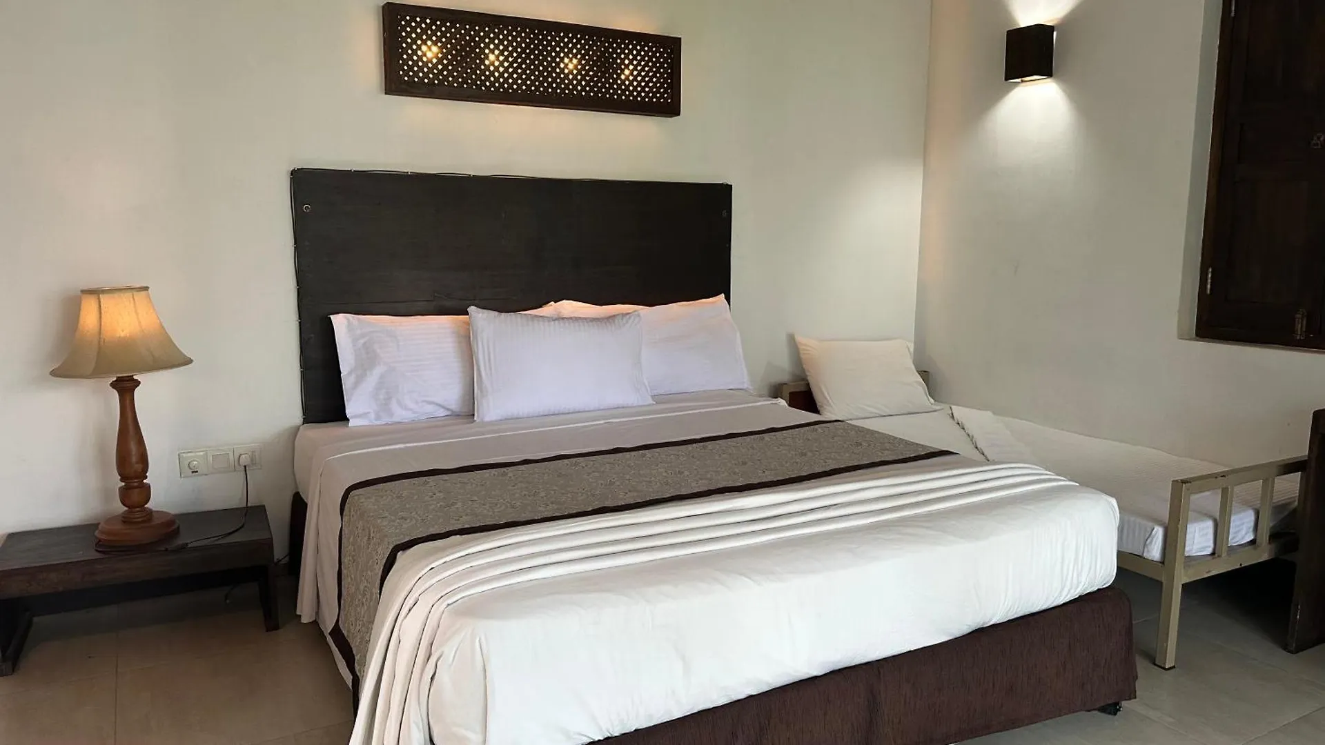 Amaluna Resorts Negombo